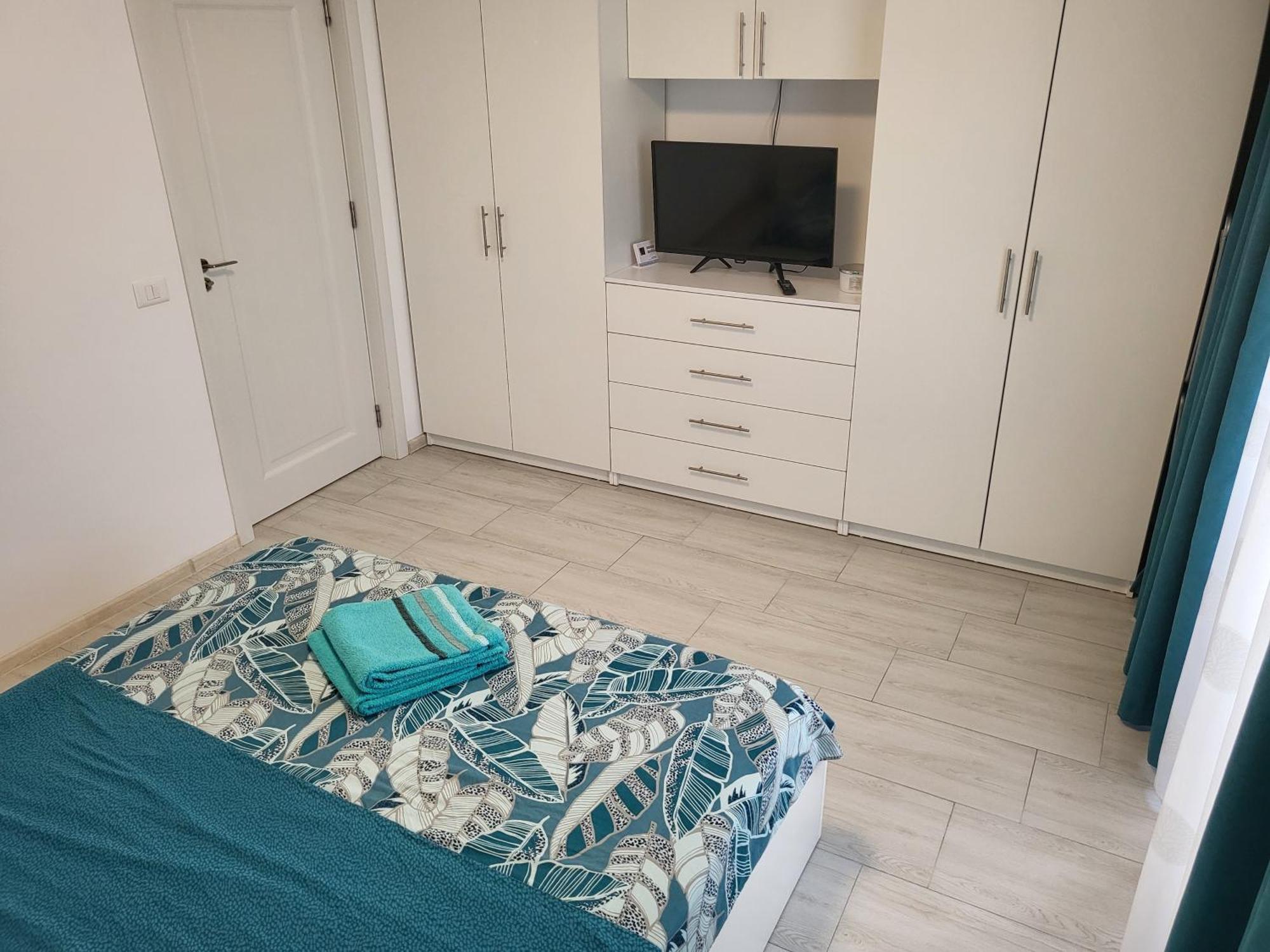 Apartament Alex, Dem Radulescu รึมนิคูวัลเจีย ภายนอก รูปภาพ
